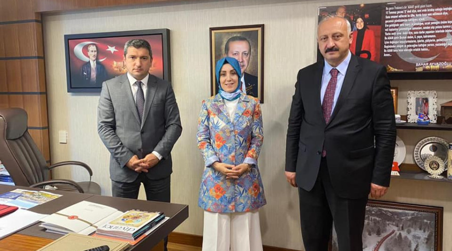 Başkan Çebi Gazi Meclisinde Trabzon Milletvekili Ayvazoğlu ile Görüştü