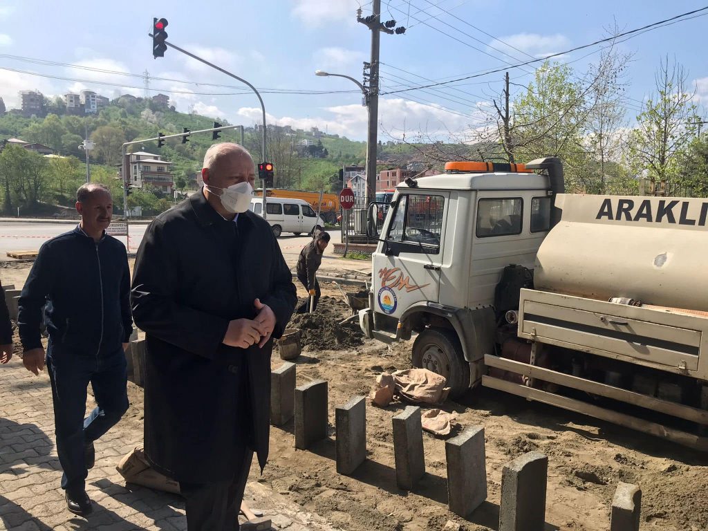 eski surmene yolu yenileniyor 3