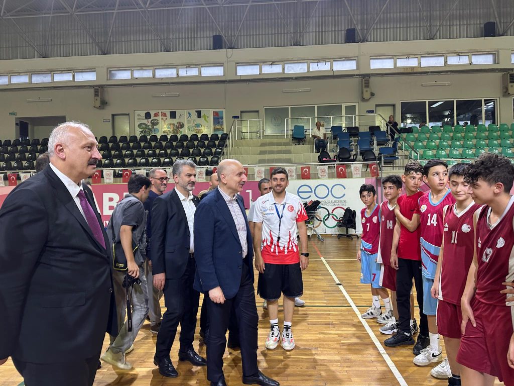 Trabzon Milletvekili, TBMM Bayındırlık, İmar, Ulaştırma ve Turizm Komisyon Başkanı Karaismailoğlu Araklı'da Önemli İncelemelerde Bulundu trabzon milletvekili adil karaismailoglu arakli ziyareti recep cebi 16
