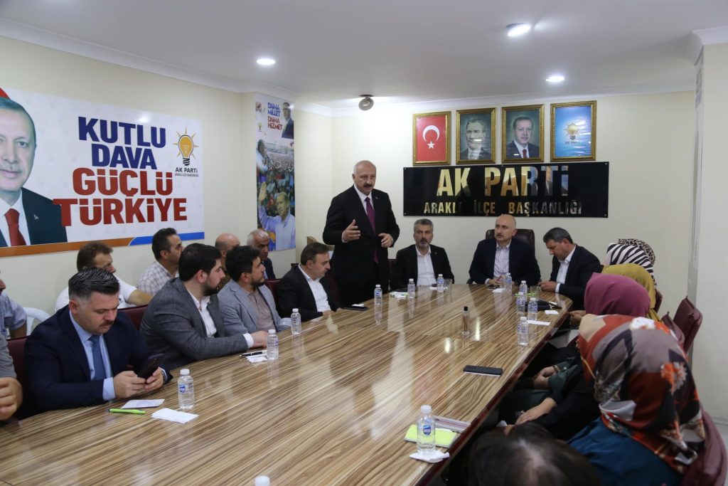 Trabzon Milletvekili, TBMM Bayındırlık, İmar, Ulaştırma ve Turizm Komisyon Başkanı Karaismailoğlu Araklı'da Önemli İncelemelerde Bulundu trabzon milletvekili adil karaismailoglu arakli ziyareti recep cebi 6